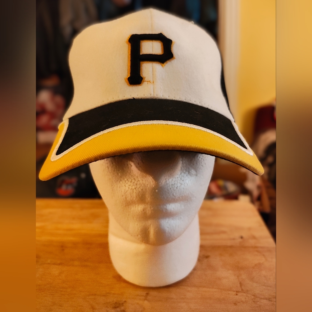 Pittsburgh Pirates Cap/Hat - White/Black - Game Promo Hat - Chevy -OS -Clean EUC